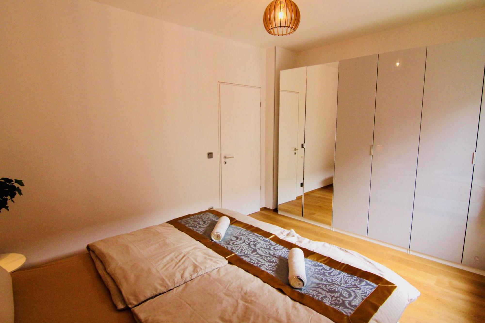 Domschloss, 95qm, Luxus, Top-lage, Dachterasse, Familien * Schwerin (Mecklenburg-Vorpommern)